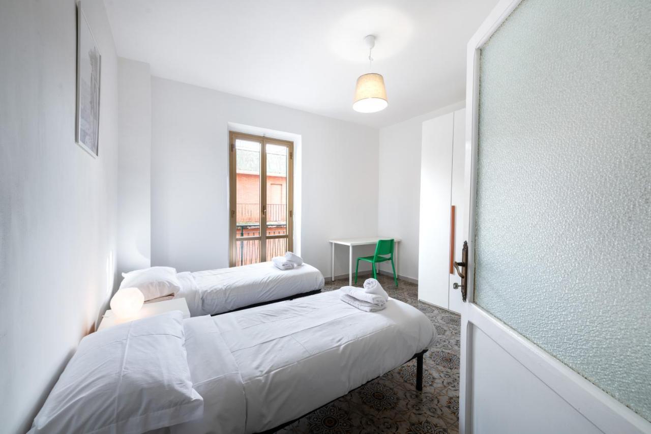 Casa Di Marianna E Vittorio Al Gemelli Apartment Rome Luaran gambar