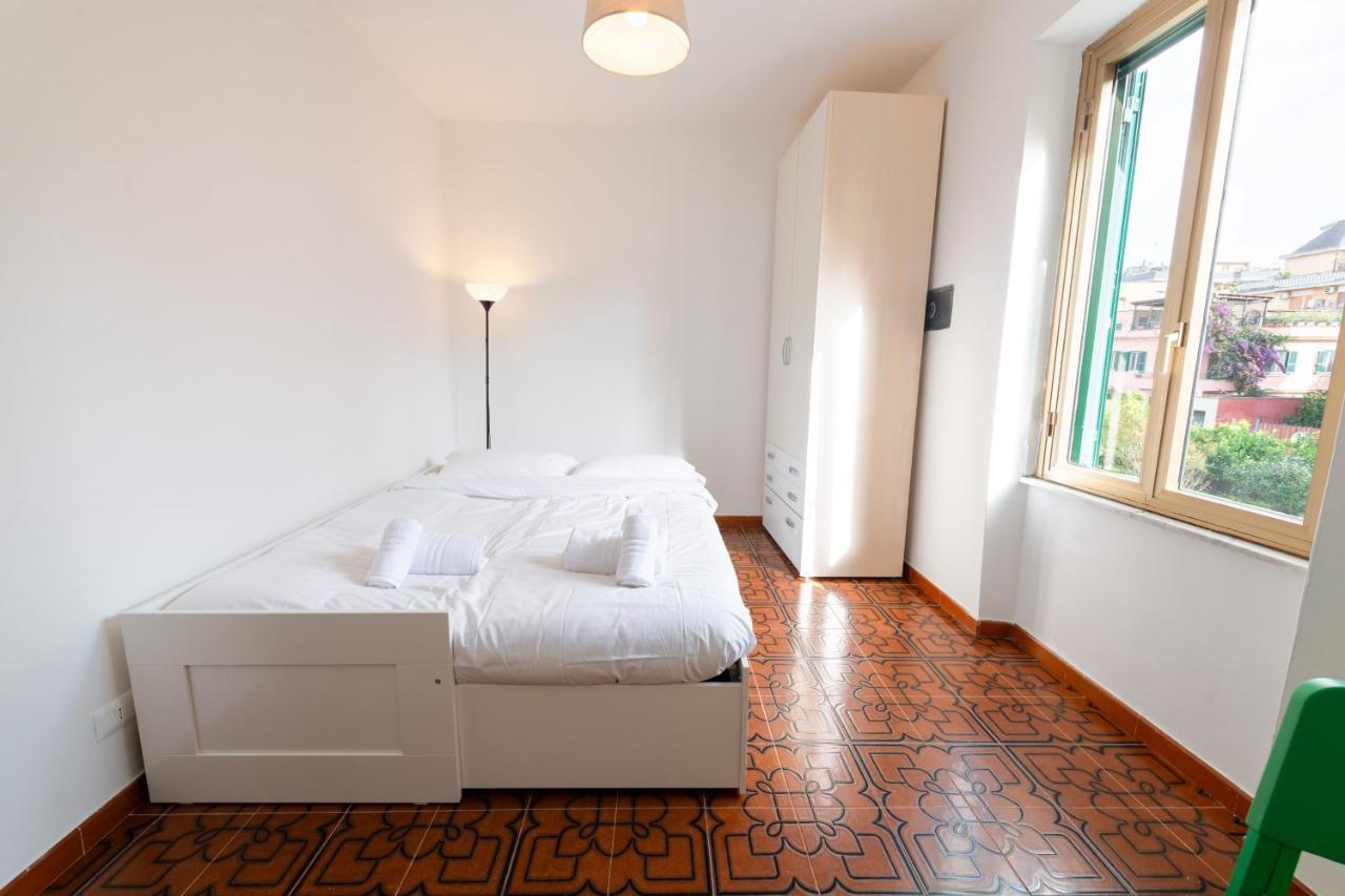 Casa Di Marianna E Vittorio Al Gemelli Apartment Rome Luaran gambar